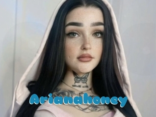 Arianahoney