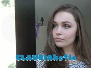 CLAUDIAhotie