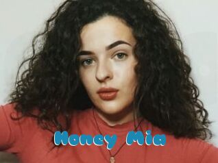 Honey_Mia
