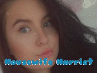 Housewife_Harriet