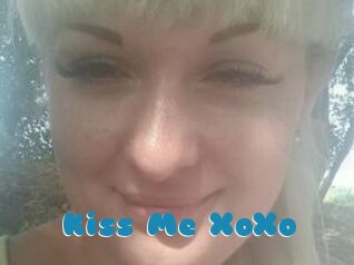 Kiss_Me_XoXo