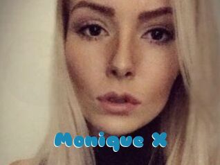 Monique_X