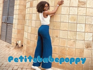 Petitebabepoppy
