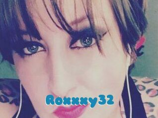 Roxxxy32